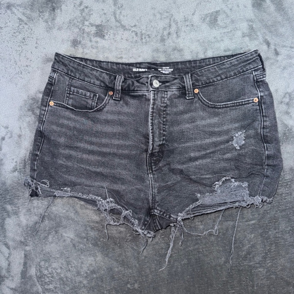 Womens 14 Old Navy Denim Shorts Black Excellent Distressed High Rise Straight